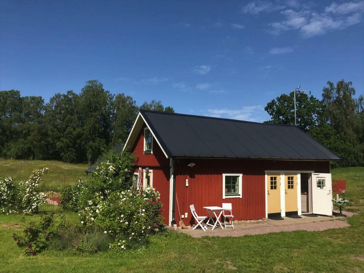 Sjoebacken Gard Bed & Breakfast Lerdala Exterior photo